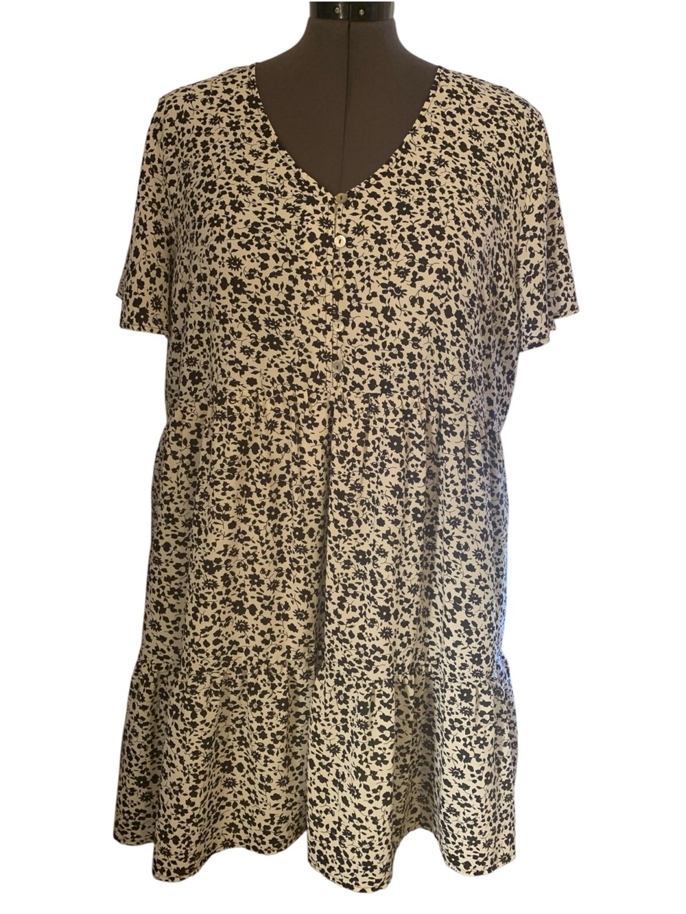 Jodifl Dress Black White Floral Babydoll Swing Plus Sz 1X